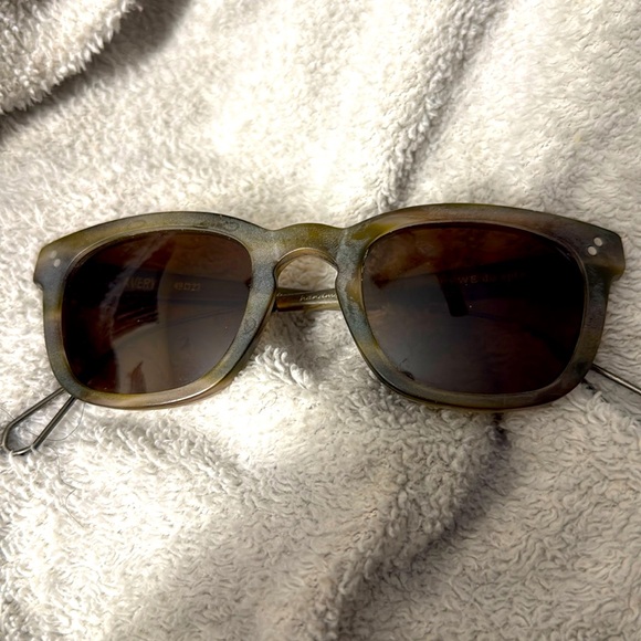 Krewe Avery Sunglasses Brown